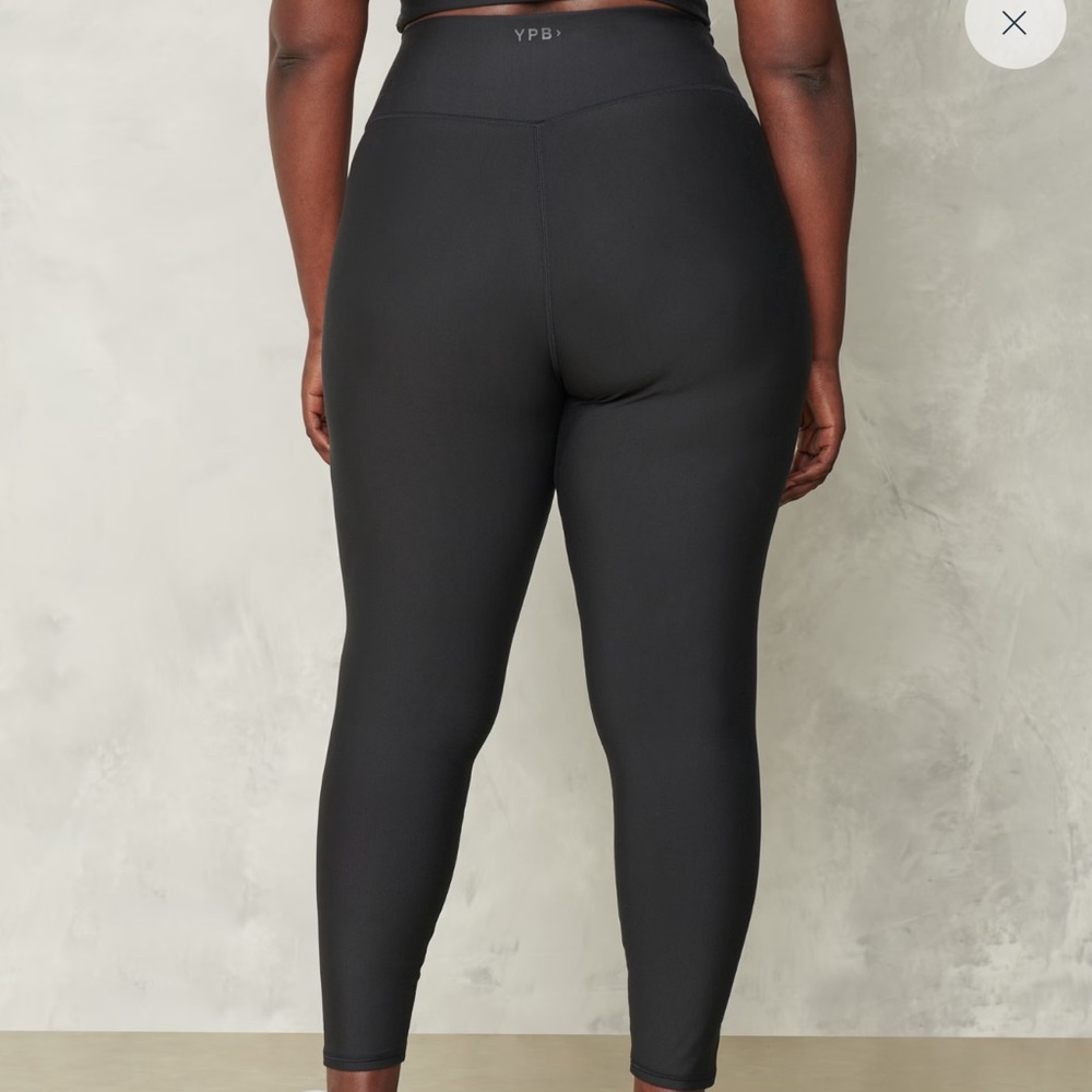 YPB SculptLux Curve Love Legging Length 7/8 New Medium